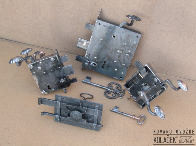 Kovana brava — model 1