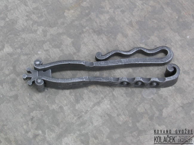 Kovani predmet — model 26
