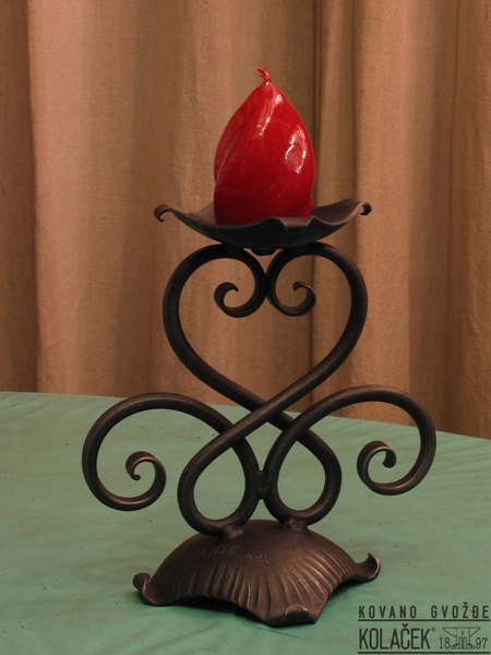 Kovani svećnjak — model 15