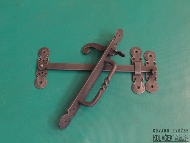 Kovani zatvarač — model 6