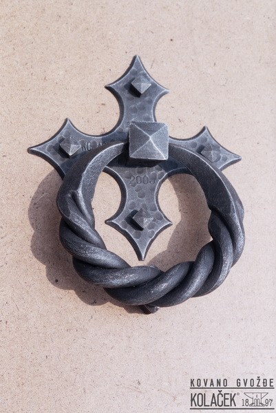 Kovani zvekir — model 2
