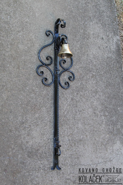 Kovano zvono — model 2
